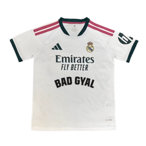 Real Madrid x Bad Gyal camiseta