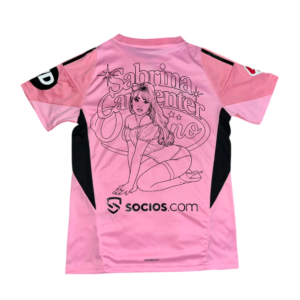 Real Betis x Sabrina Carpenter camiseta