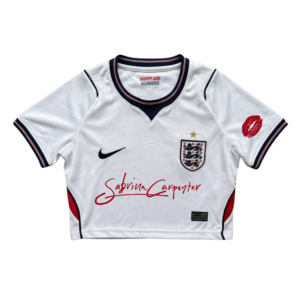 Selección de Inglaterra x Sabrina Carpenter crop top