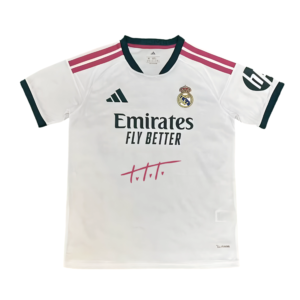 Real Madrid x Tini camiseta