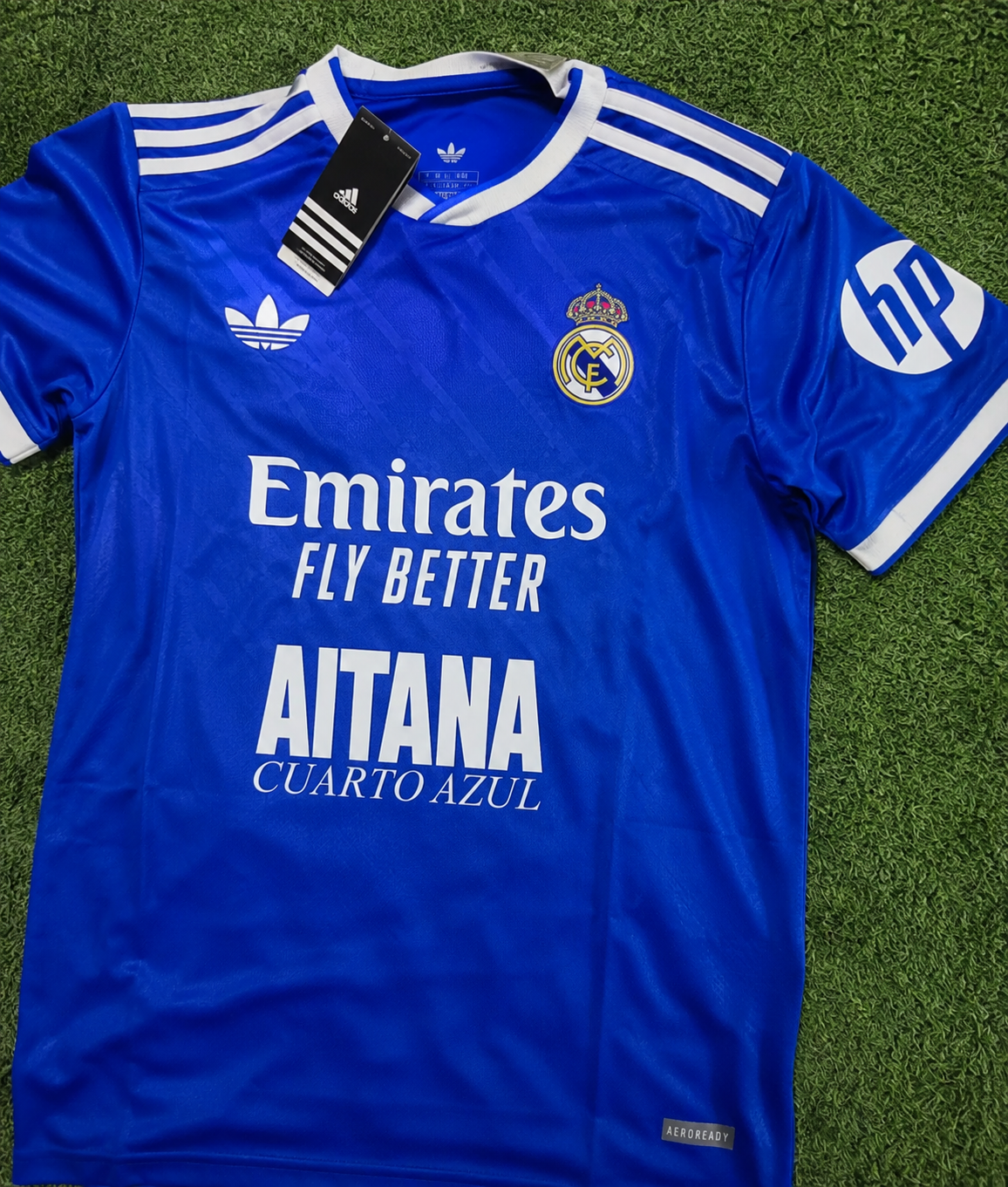 Foto de Paula Suárez con su camiseta
