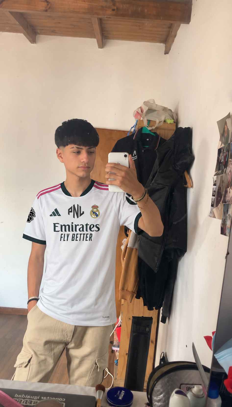 Foto de Cristina Gómez con su camiseta