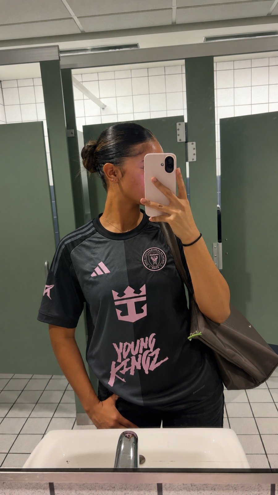 Foto de Rubén Martínez con su camiseta